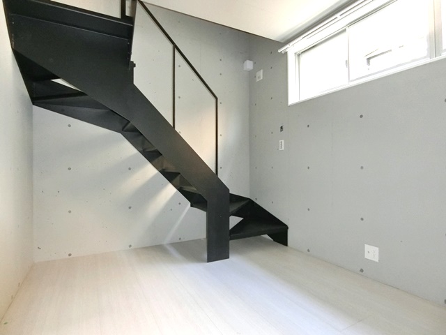 艶と煌めき溢るる部屋 Gの内観