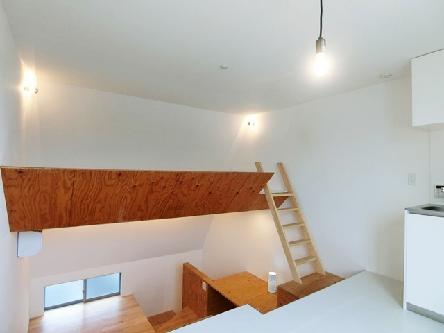 フロアごとに居場所を 02の内観