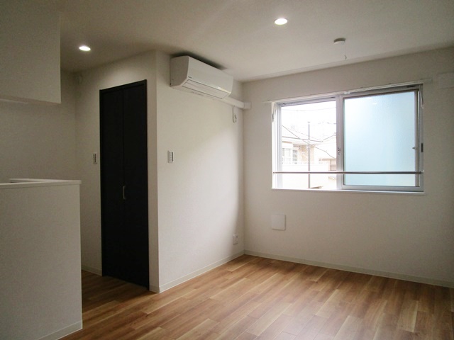 好きな物だけを置いて！ 202の内観