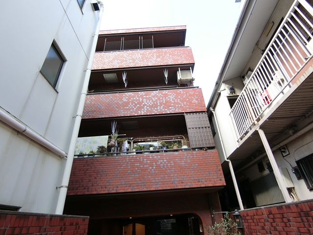 初一人暮らしでも安心 406の外観