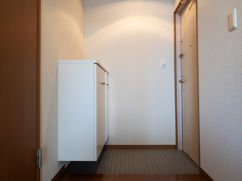 Look at the sky 303の内観