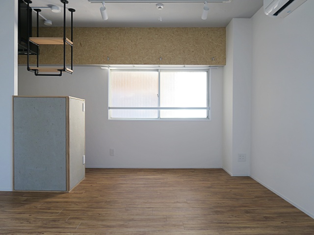 繋がる暮らし 506の内観