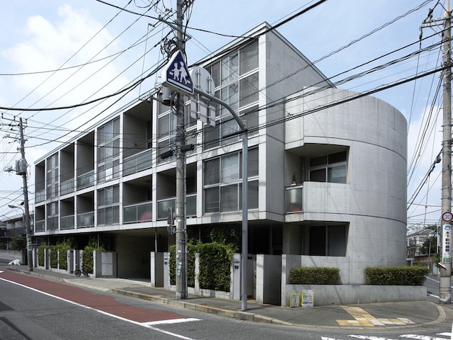 お庭にバルコニー 102の外観