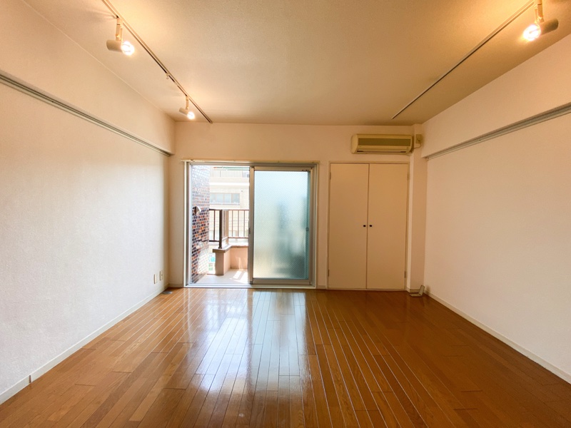 ヨヨハタの住人 309の内観