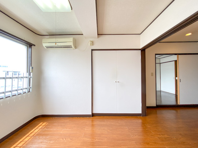 見晴らしルーム 703の内観