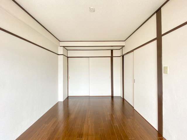 見晴らしルーム 703の内観