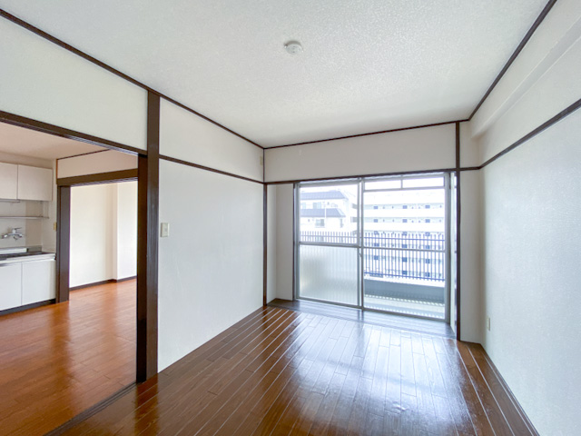 見晴らしルーム 703の内観