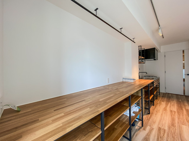 棚を制す！ 113の内観