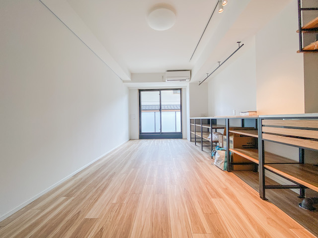 棚を制す！ 113の内観