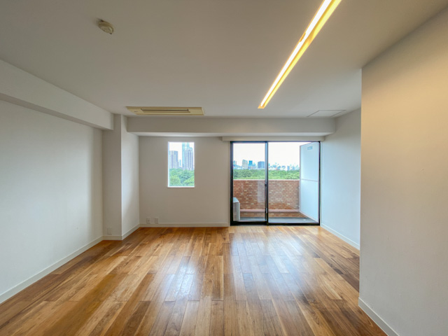 緑がみえる家 1002の内観