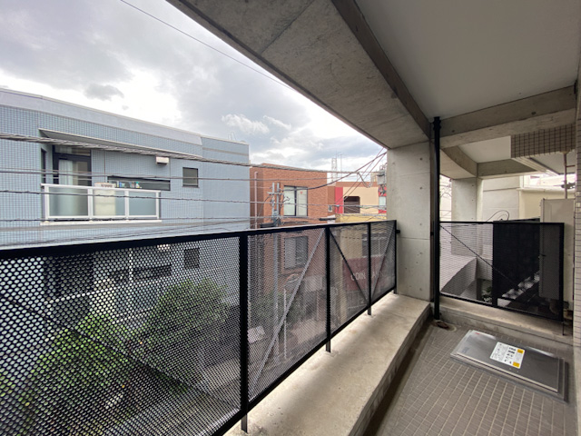 のびのびワンルーム 302の内観