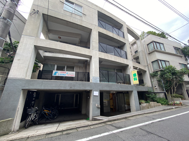 のびのびワンルーム 302の内観