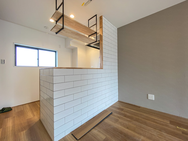 広々生活 302の内観