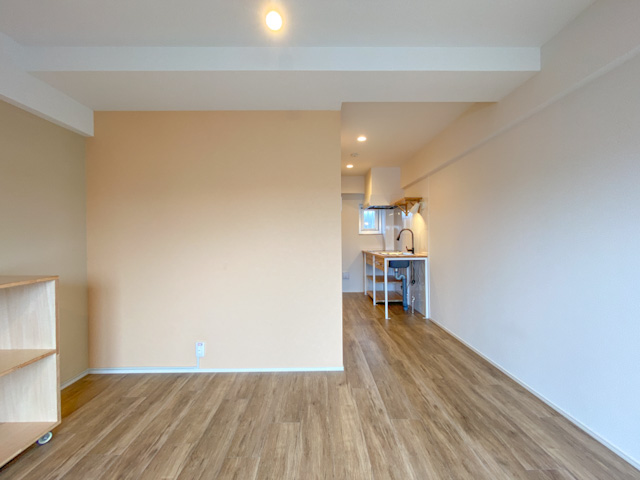 natural room 303の内観