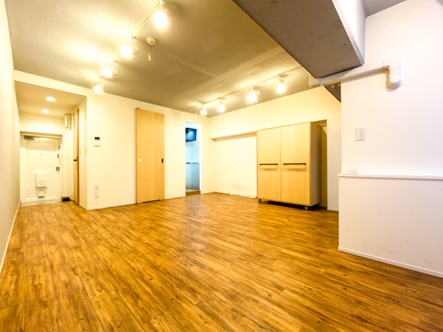 繋がる暮らし 204の内観