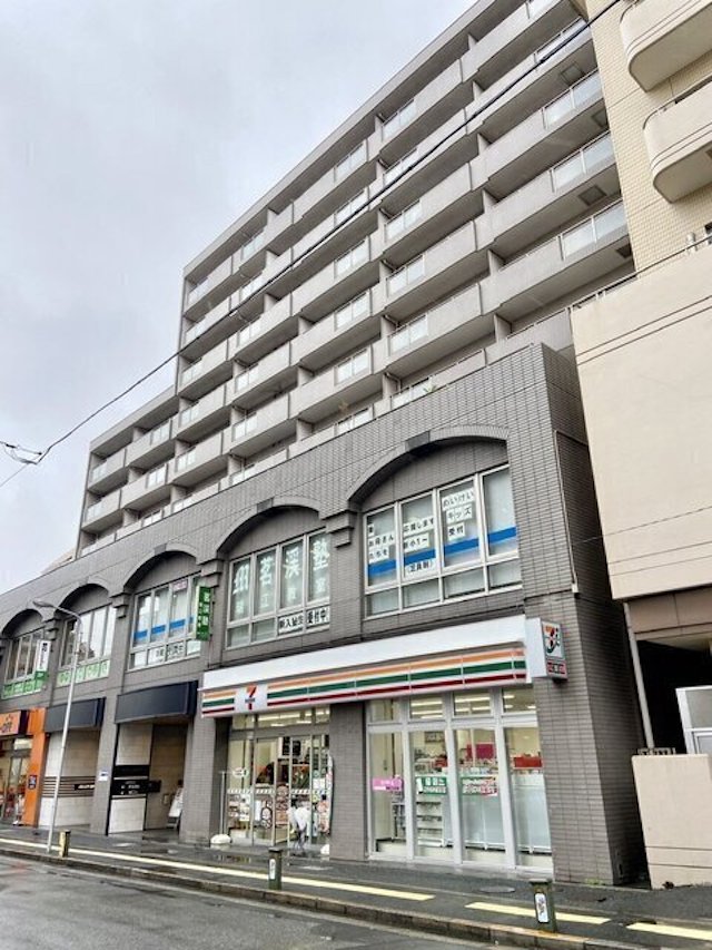 あたたかいリビング 701の内観