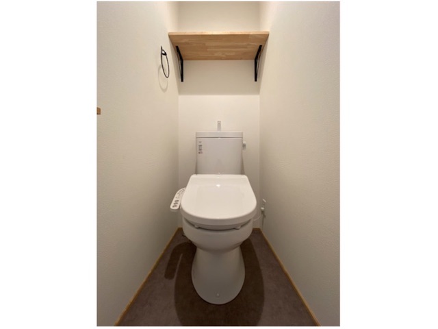 2人ではじめる無垢床生活 304の内観