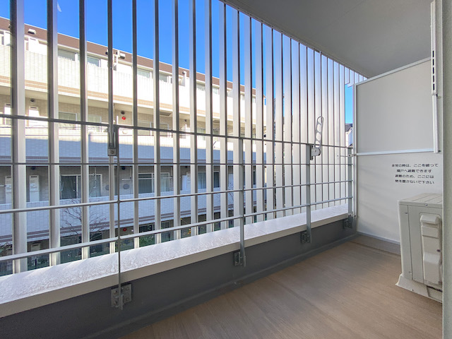 緑が似合うwood apartment 205の内観