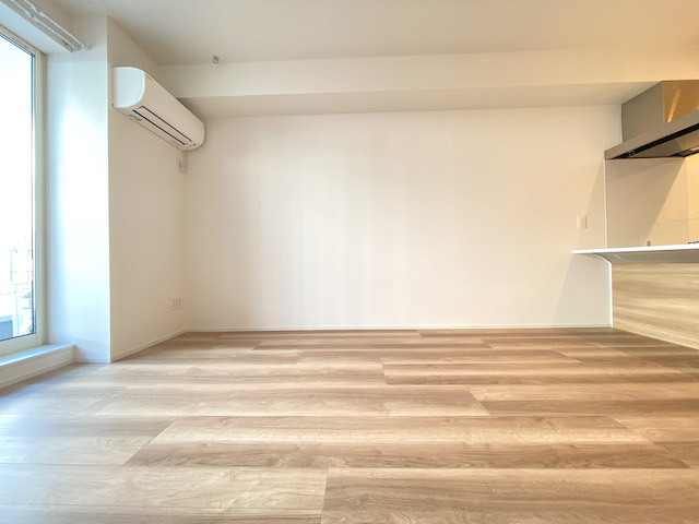 緑が似合うwood apartment 205の内観