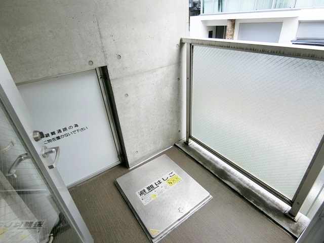 シースルーなおうち 204の内観