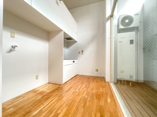 空飛ぶ絨毯 ADの内観