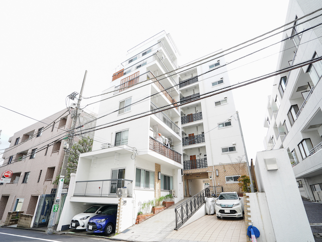 ロケ推しなやつ。 602の内観