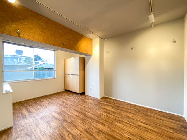 豊かな暮らし 301の内観