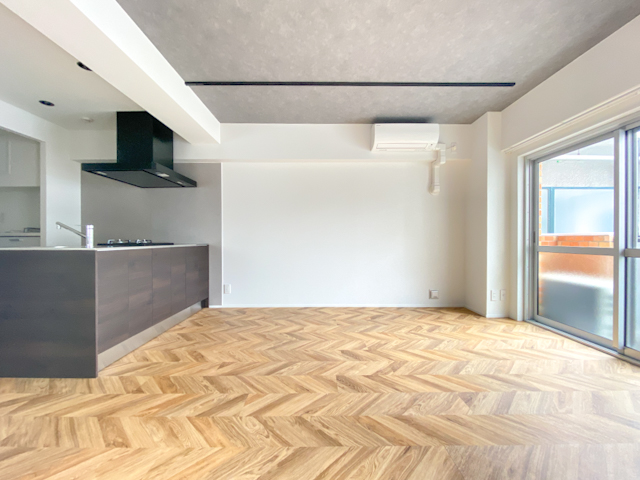 家族仲良く 506の内観