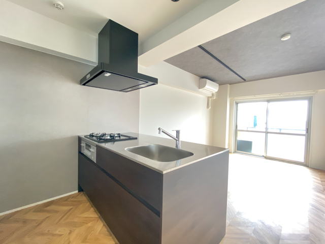 家族仲良く 506の内観