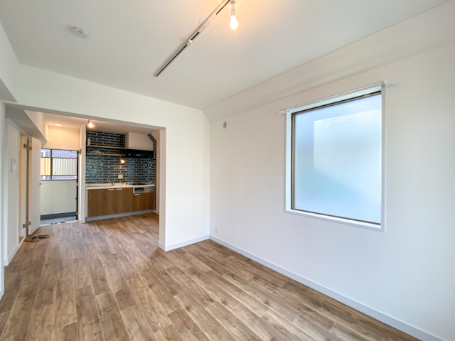 暮らしに色を 206の内観