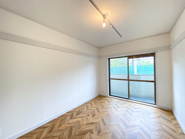 暮らしに色を 205の内観