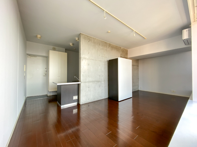 噂のアイツ ワンルーム 108の内観