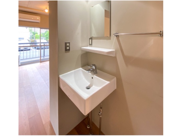 フタコタマガワライフ 108の内観