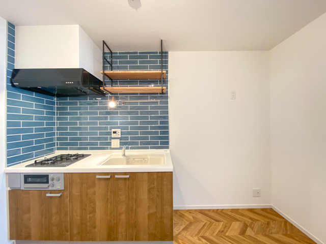 暮らしに色を 102の内観