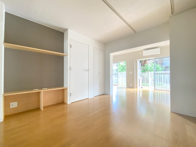 ニワアリマス 108の内観