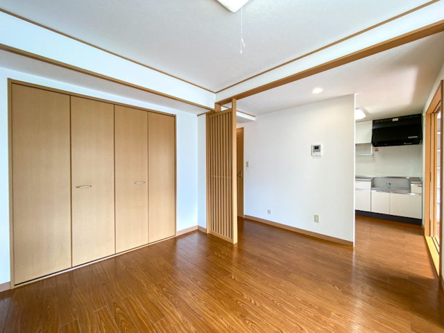 お得なリノベ物件 403の内観