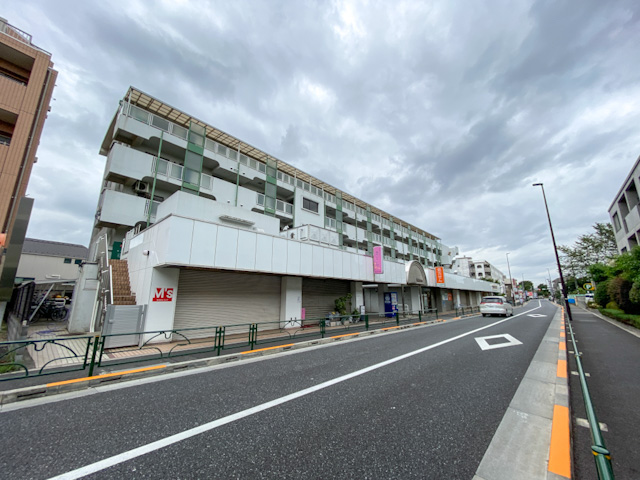 衣装部屋のある生活　2階ver 204の内観