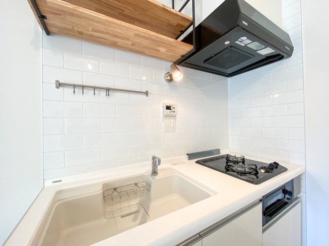 清く柔く 301の内観