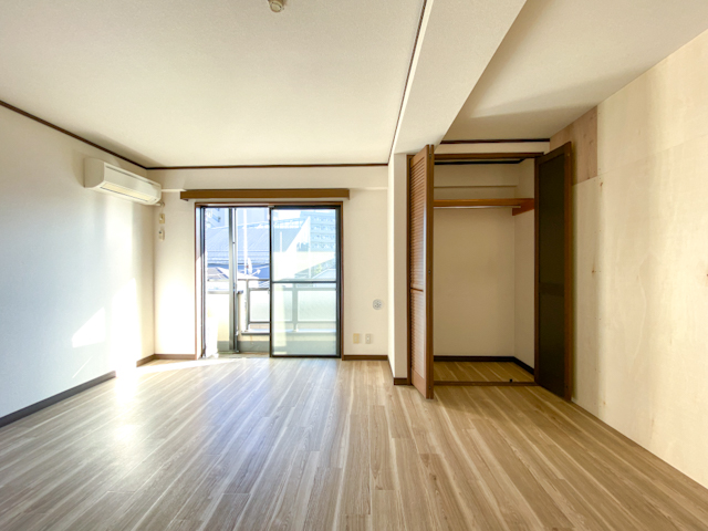 【DIY可能】挑戦しよう!!! 302の内観