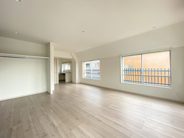 のんびり郊外暮らし 302の内観