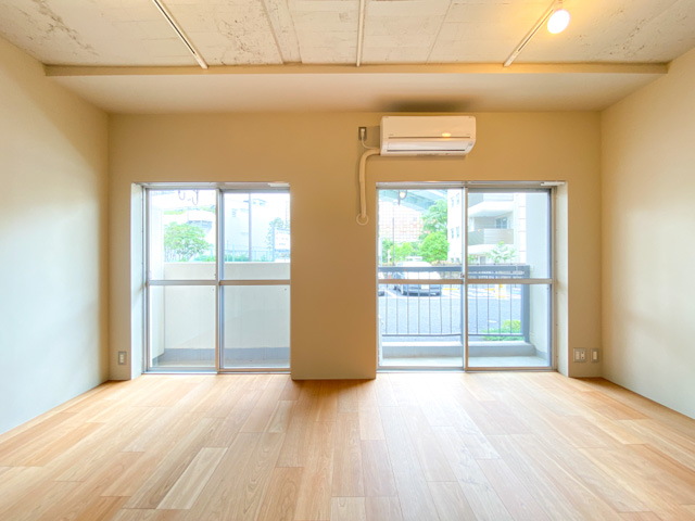 フタコタマガワライフ 302の外観