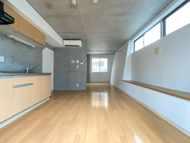 柔らかさかっこよさと 1Bの外観