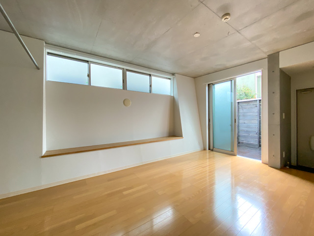 柔らかさかっこよさと 1Bの内観