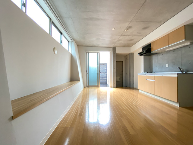 柔らかさかっこよさと 1Bの内観