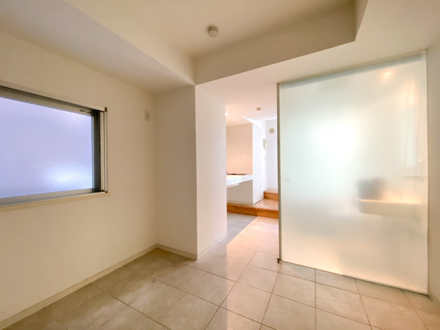 Green View 201の内観