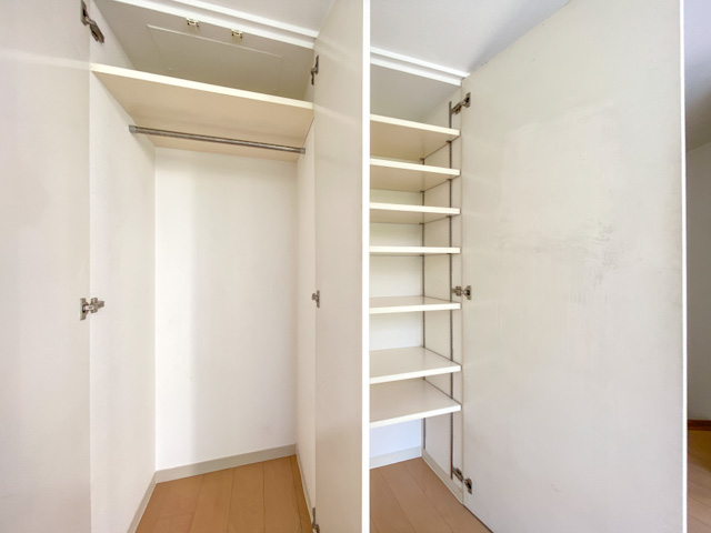 Green View 201の内観