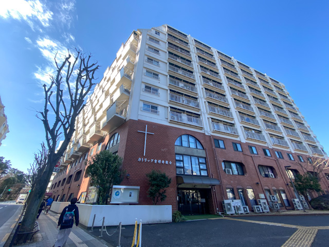 near the park 804の内観