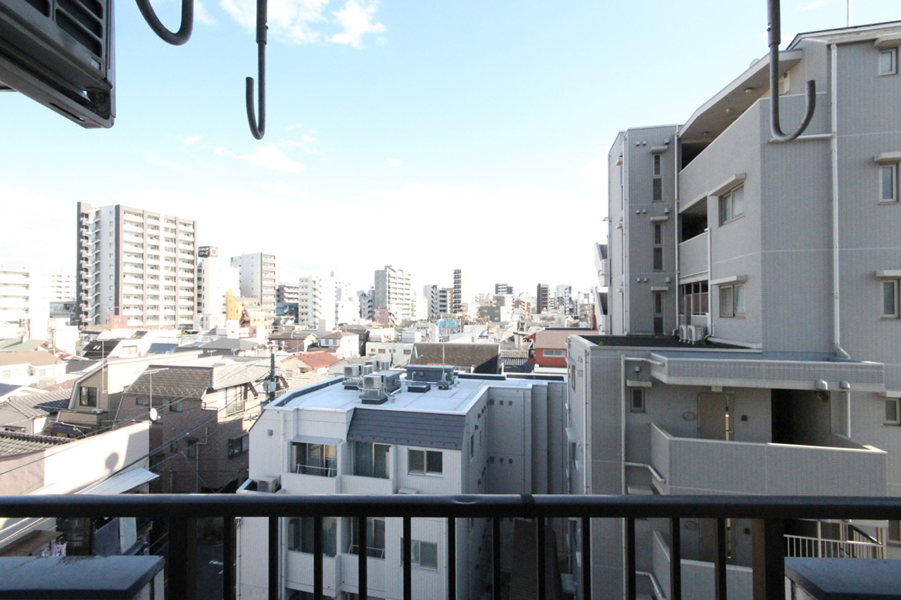 コンパクトにオシャレに暮らす 503の内観