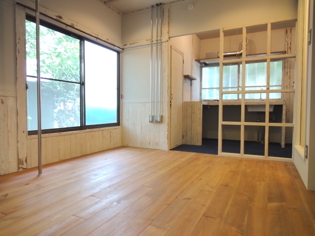 みんなで創るキッチンガーデン(エルダー) 4の内観