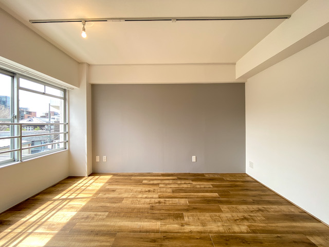 ブクロ時代到来 304の内観